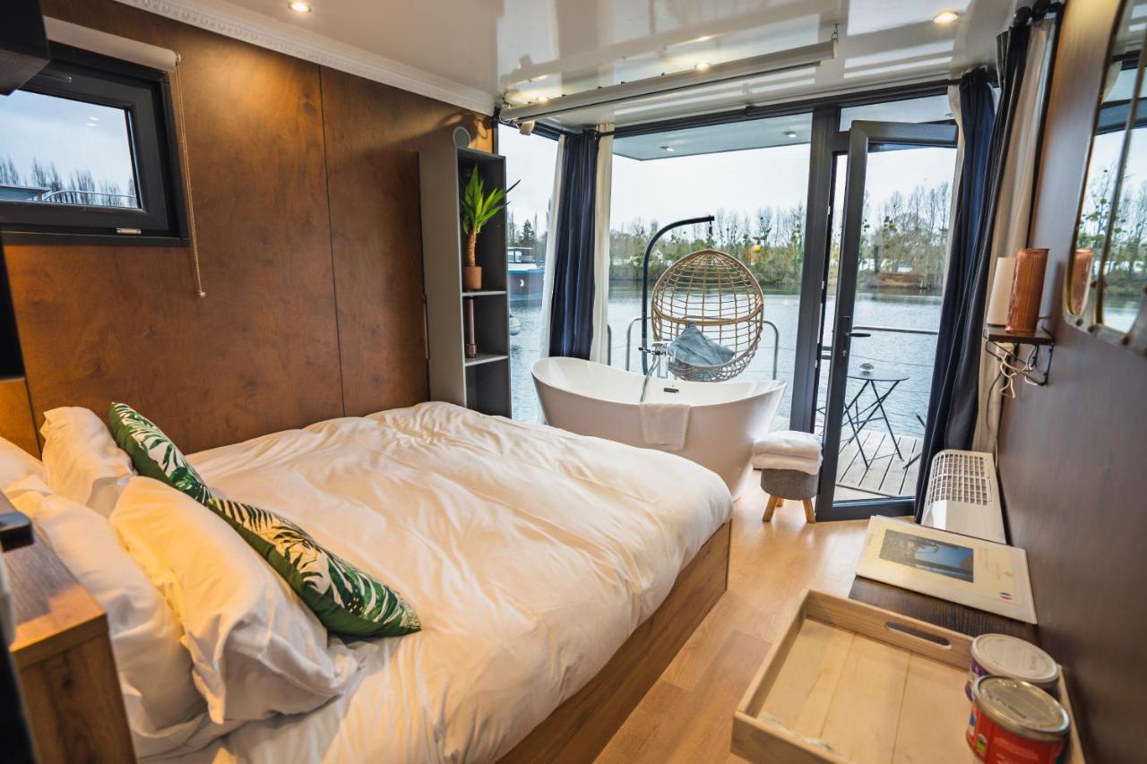 L'Escale Royale Saint-Martin-La-Garenne Port Ilon - Seine - Giverny Dış mekan fotoğraf