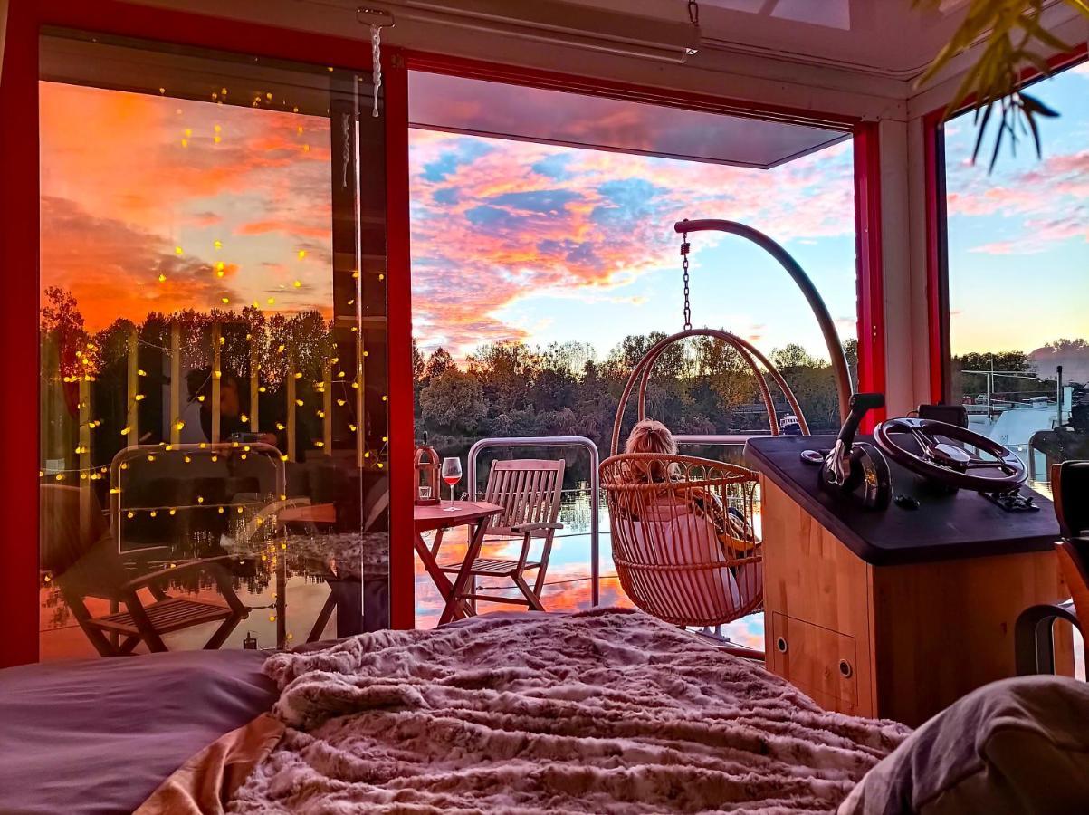 L'Escale Royale Saint-Martin-La-Garenne Port Ilon - Seine - Giverny Dış mekan fotoğraf