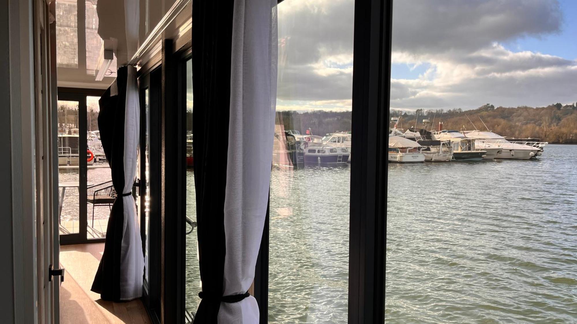 L'Escale Royale Saint-Martin-La-Garenne Port Ilon - Seine - Giverny Dış mekan fotoğraf