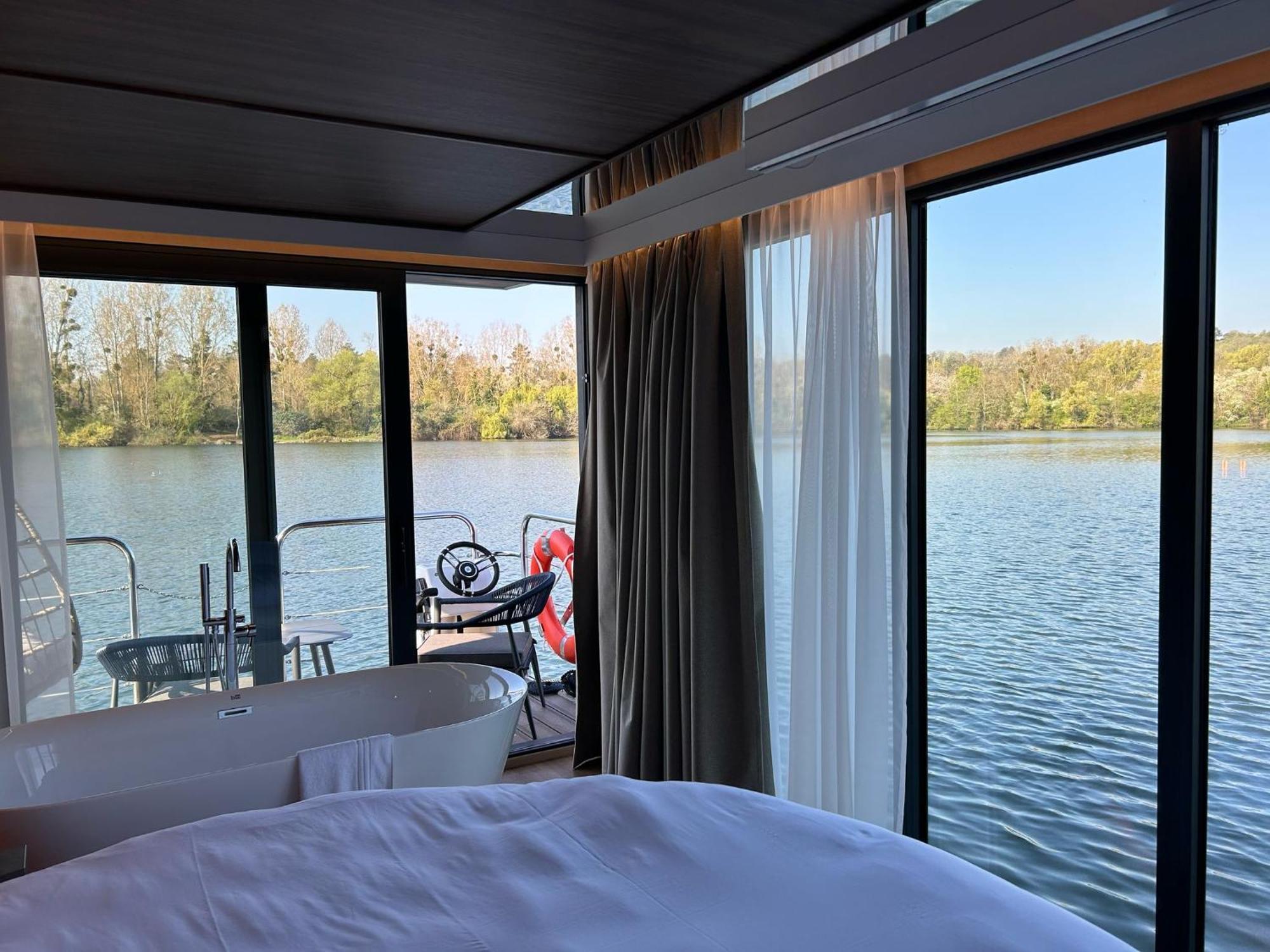 L'Escale Royale Saint-Martin-La-Garenne Port Ilon - Seine - Giverny Dış mekan fotoğraf